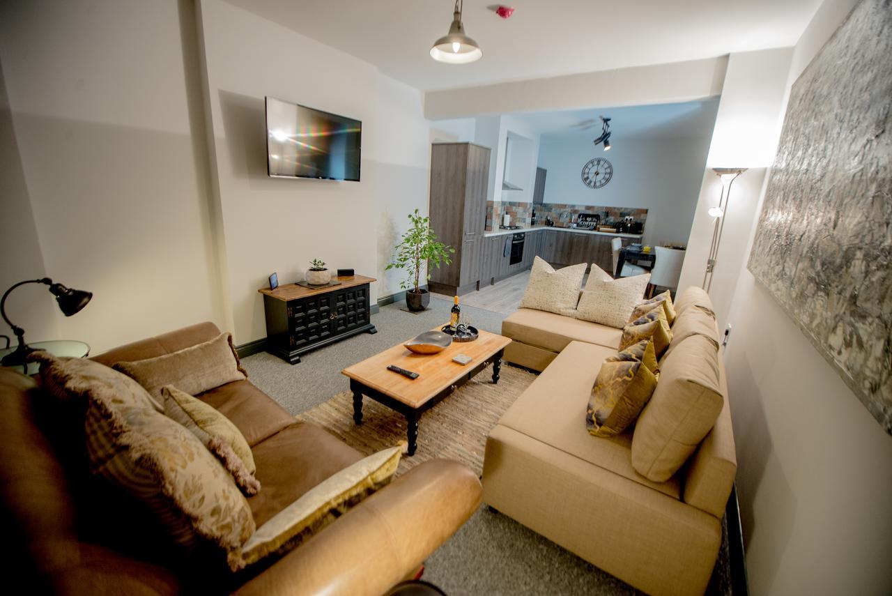 Barnston House - Heswall - Spacious Homely Holiday Home By Rework Accommodation Exteriör bild