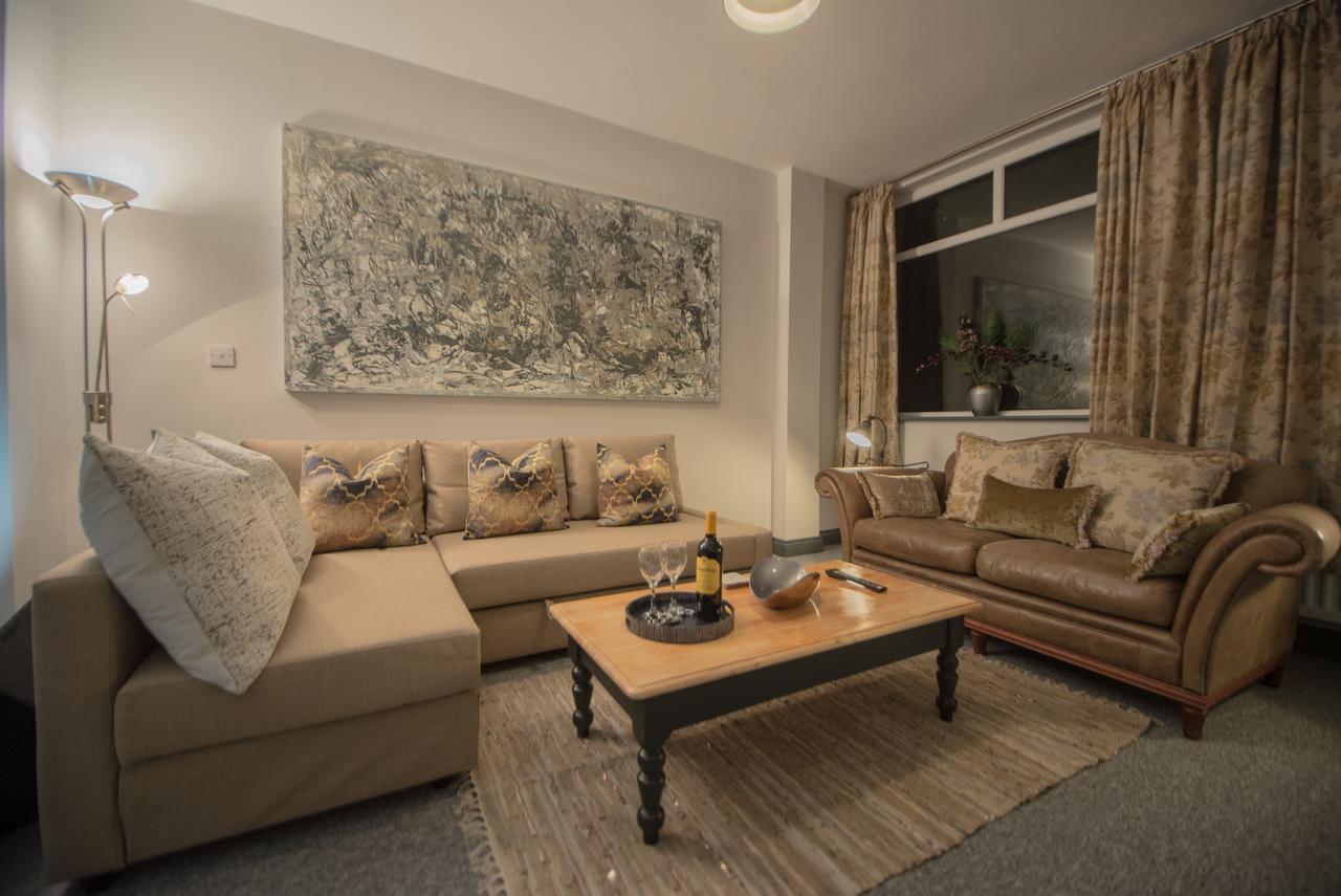 Barnston House - Heswall - Spacious Homely Holiday Home By Rework Accommodation Exteriör bild
