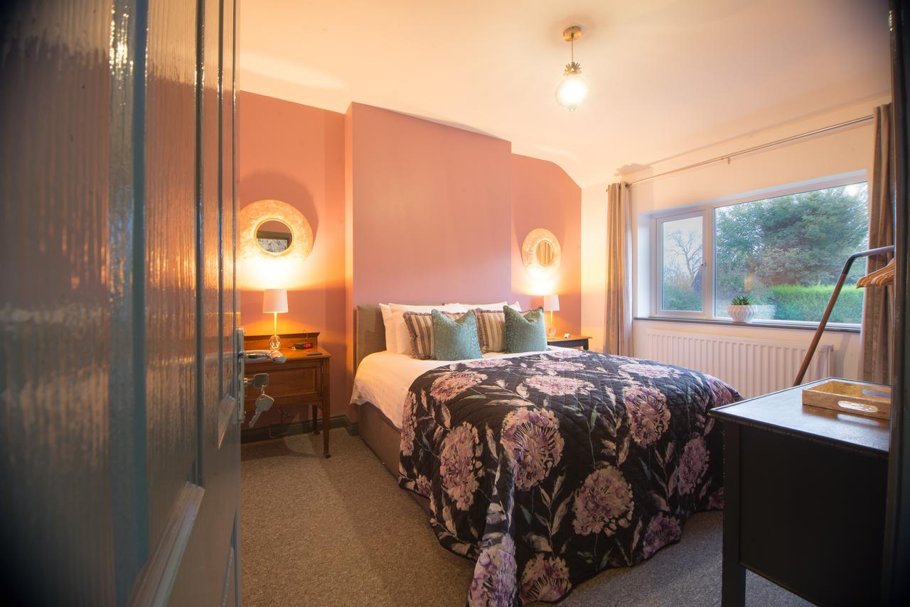 Barnston House - Heswall - Spacious Homely Holiday Home By Rework Accommodation Exteriör bild