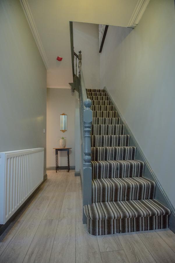 Barnston House - Heswall - Spacious Homely Holiday Home By Rework Accommodation Exteriör bild